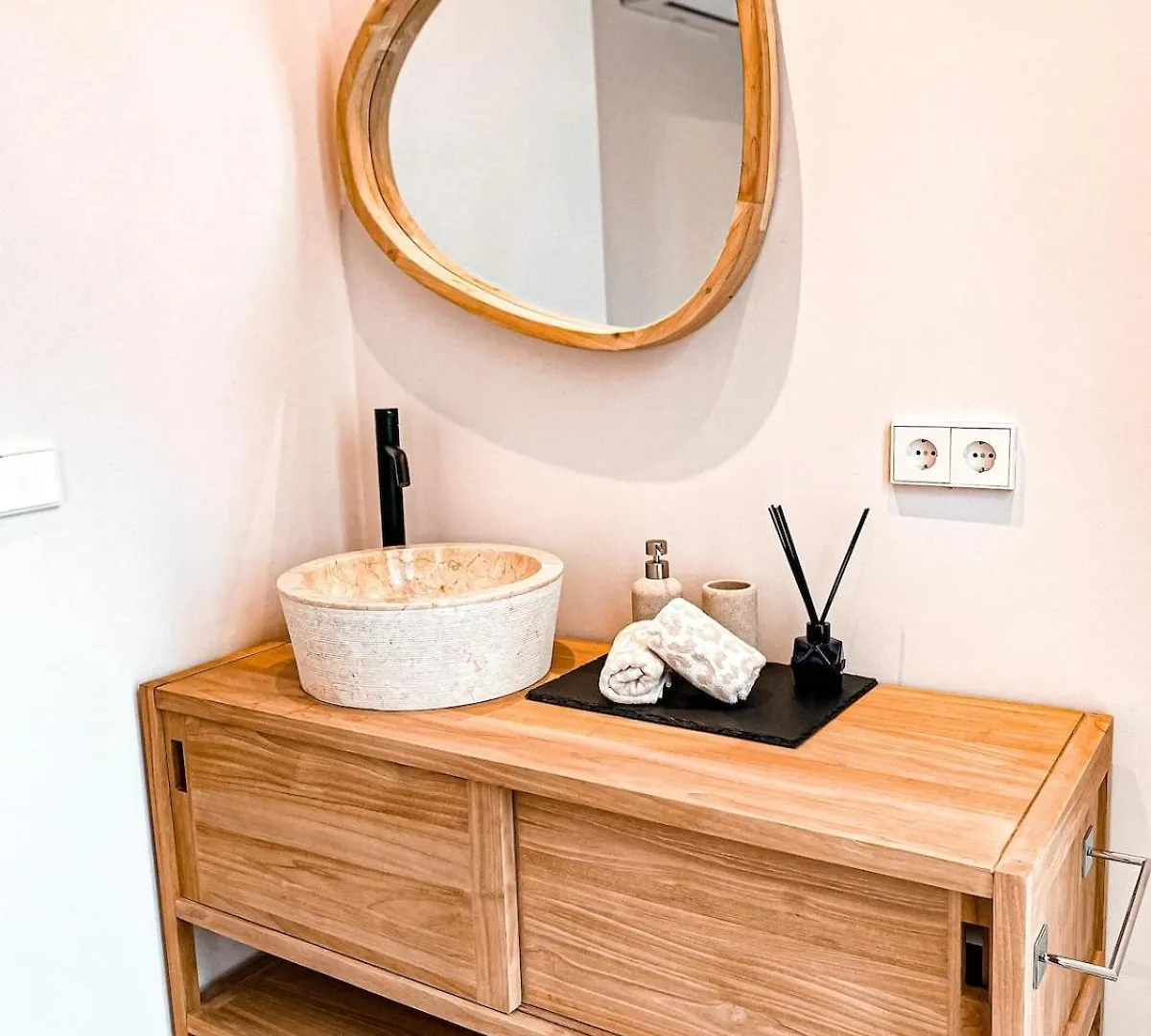 Apartamento La Alcoba De Los Reyes Catolicos, Parking Gratis Granada